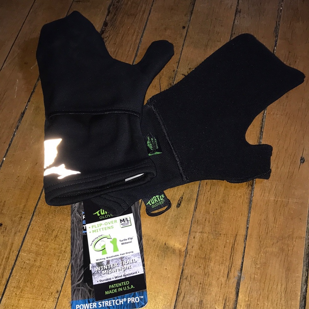Turtle Gloves Winter‎ Trail Flip-Over Mittens in Black